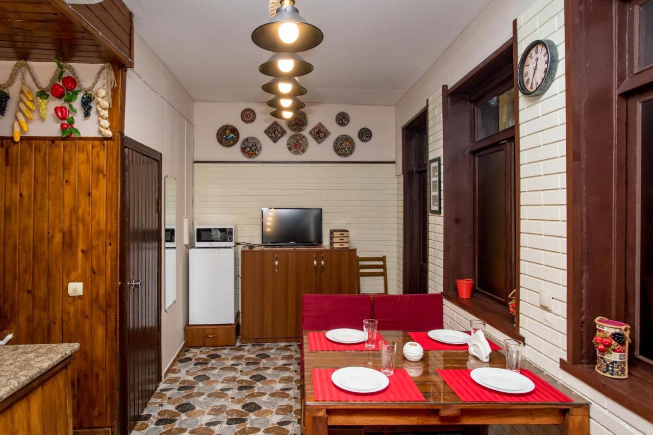 Lovely Apartment Tbilisi Bagian luar foto