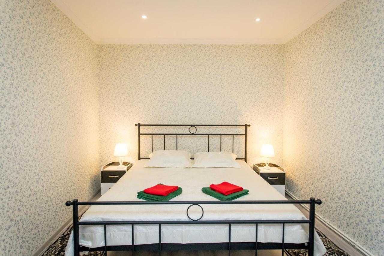 Lovely Apartment Tbilisi Bagian luar foto
