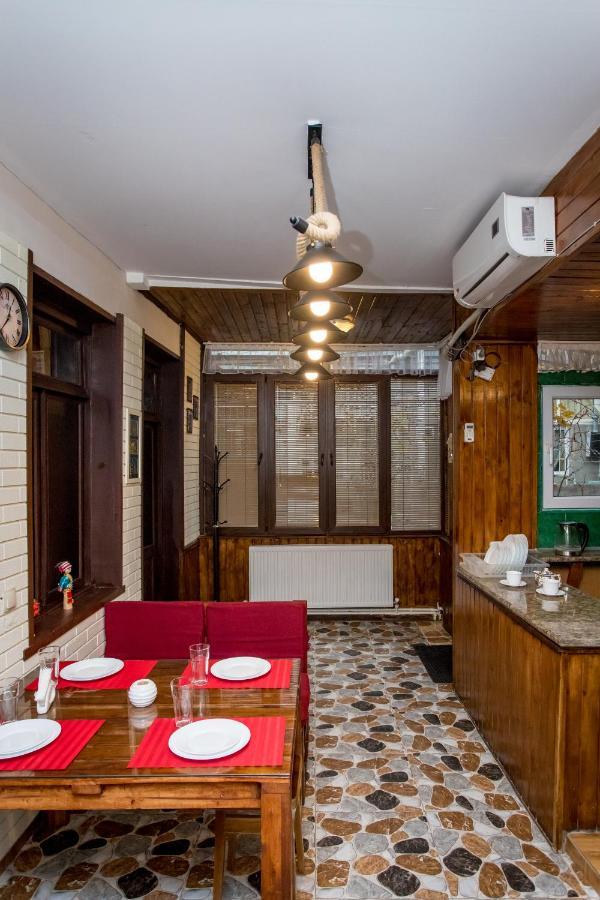 Lovely Apartment Tbilisi Bagian luar foto